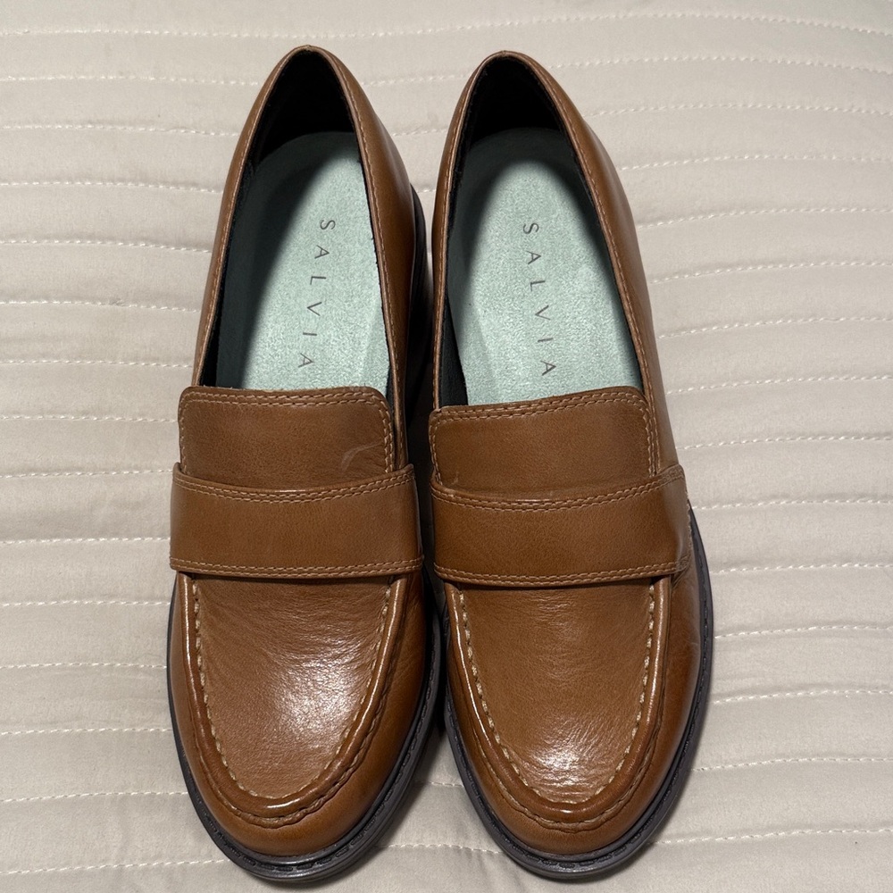 Salvia Women's Brown Leather Loafers